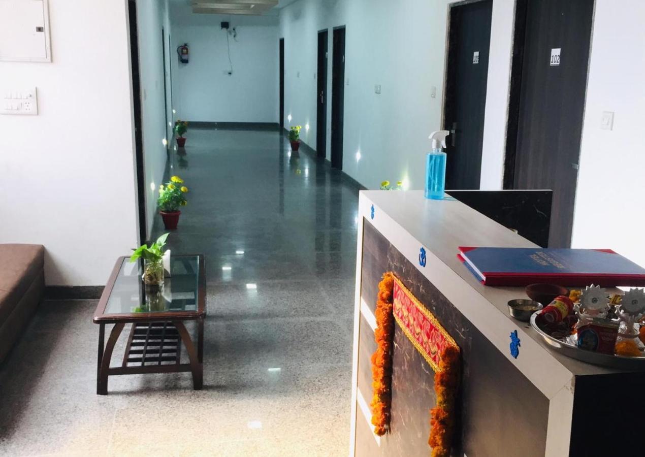 The Magnum Bed & Breakfast New Delhi Exterior photo